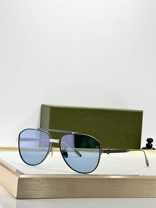 Picture of Akoni Sunglasses _SKUfw73409218fw